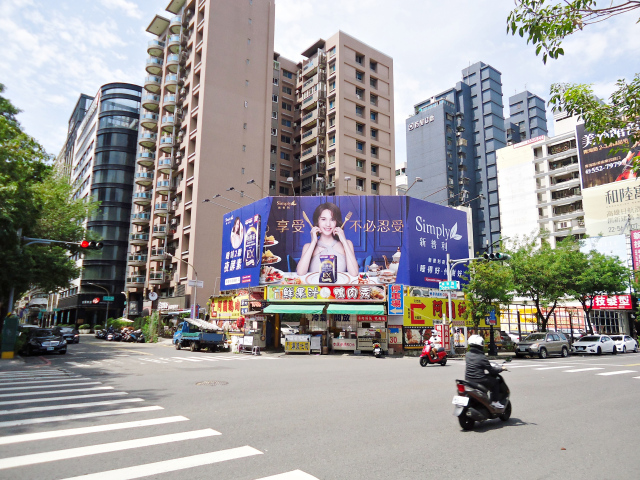 P-0219-高雄鼓山區裕誠路，近R14巨蛋捷運站、漢神巨蛋